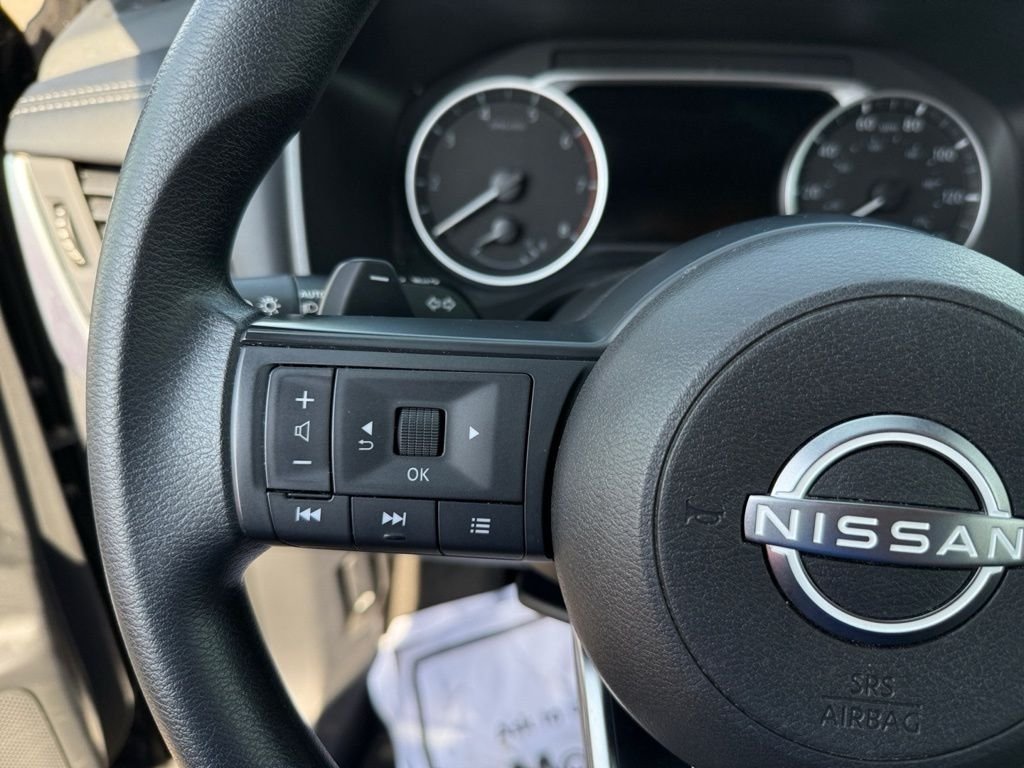 2024 Nissan Rogue S photo 20
