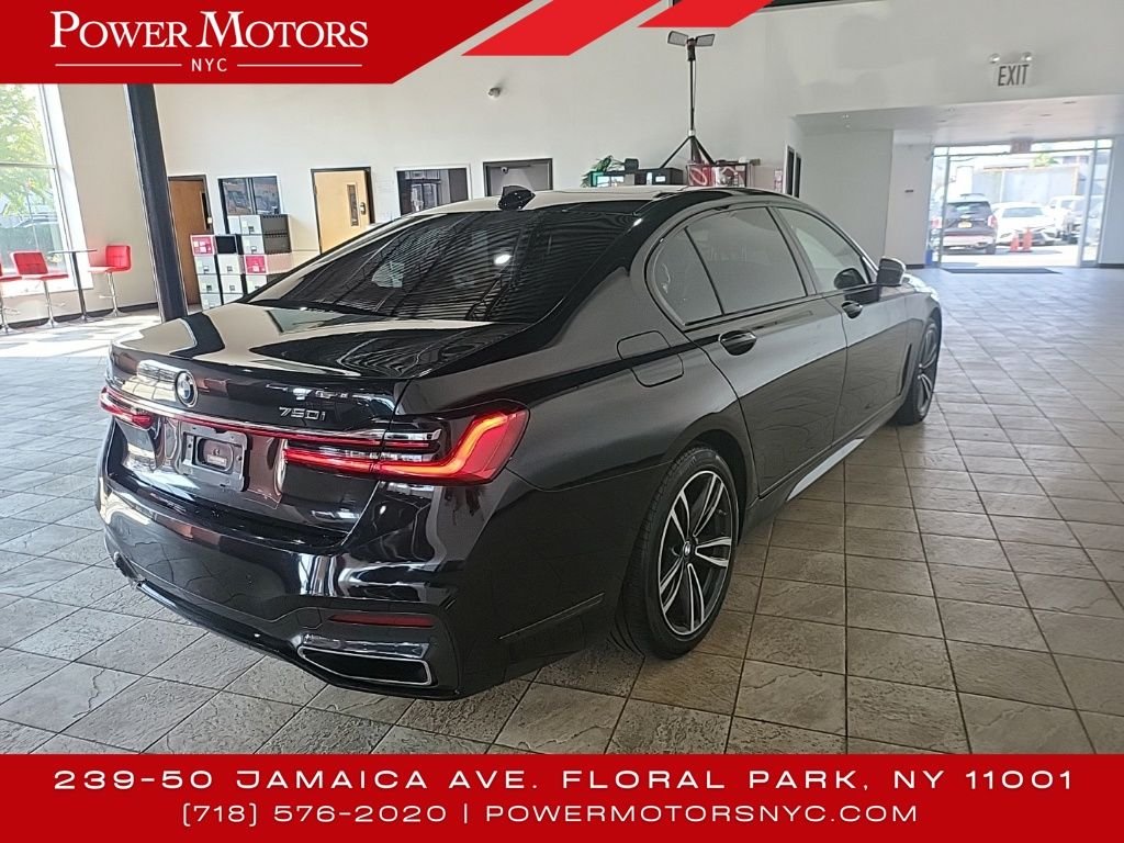 2020 Bmw 750i xDrive Sedan photo 2