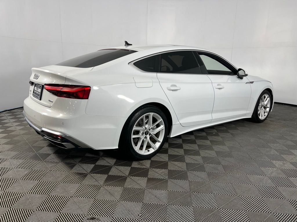 2024 Audi A5 45 S line Premium photo 3