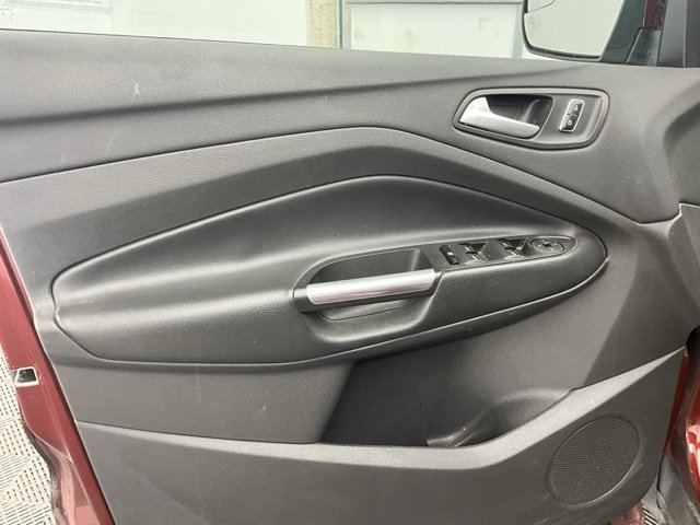 2016 Ford Escape SE photo 10