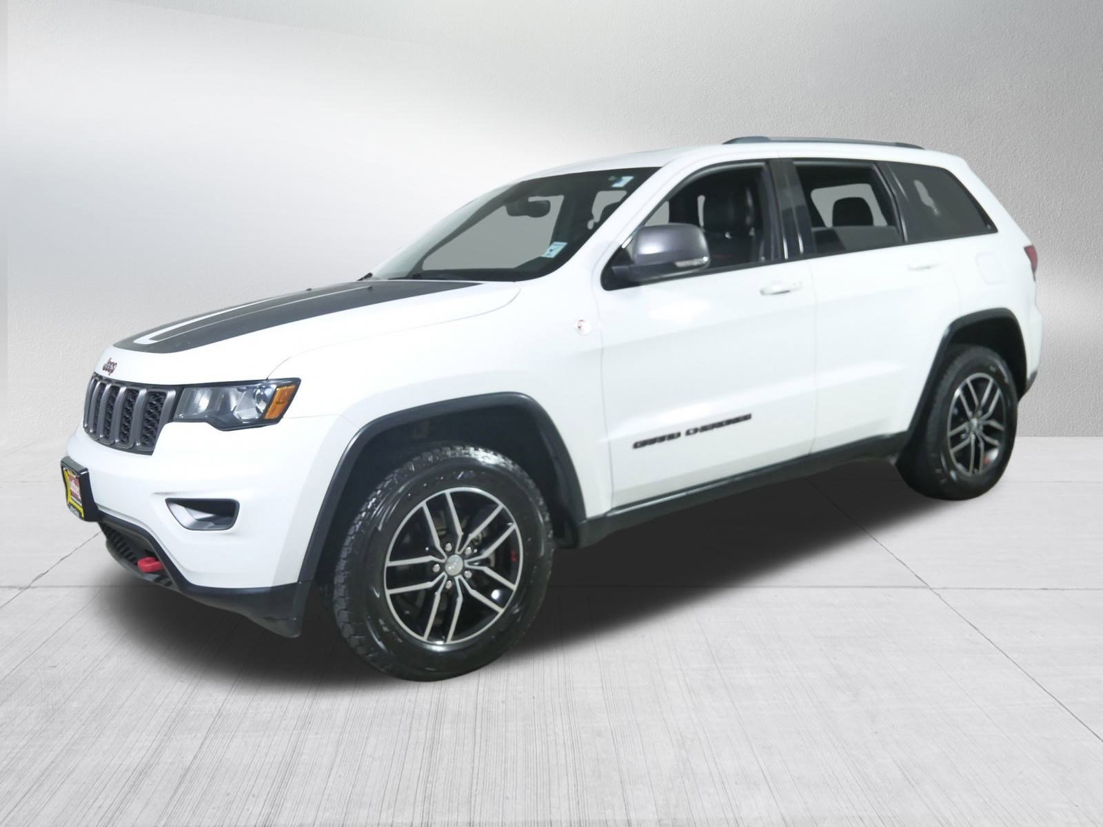 2017 Jeep Grand Cherokee Trailhawk photo 3