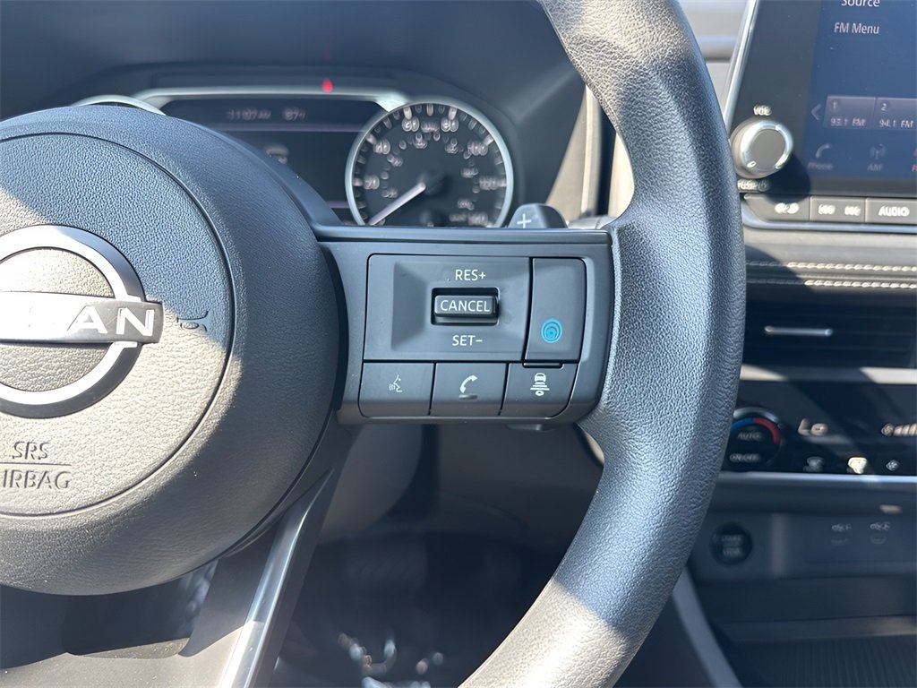 2024 Nissan Rogue SV photo 14