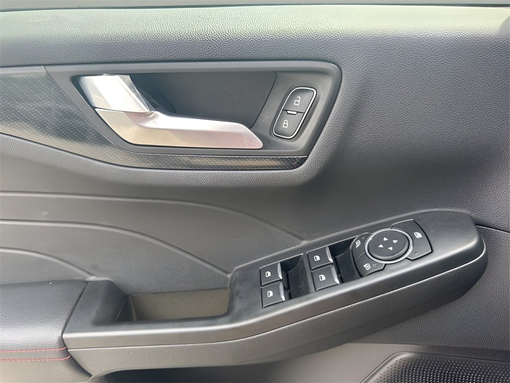 2024 Ford Escape ST-Line photo 22