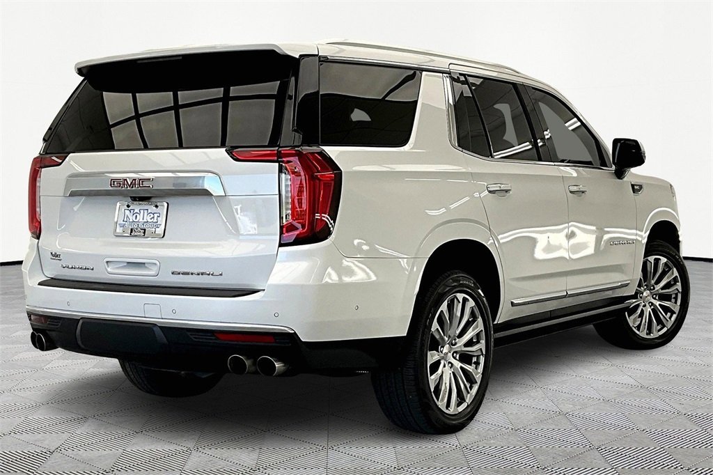 2023 Gmc Yukon Denali photo 2