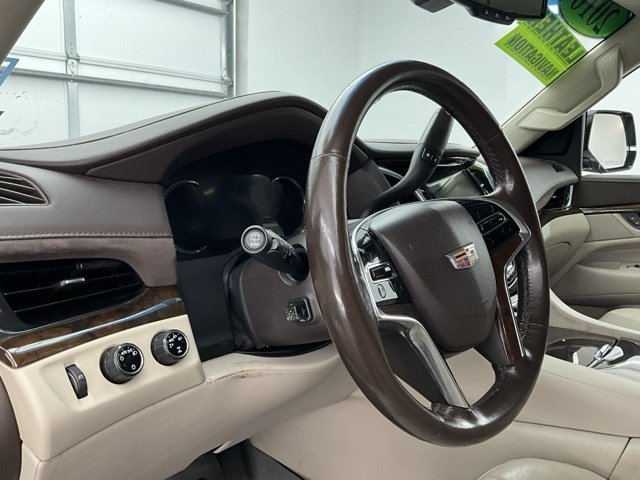 2016 Cadillac Escalade ESV Base photo 15