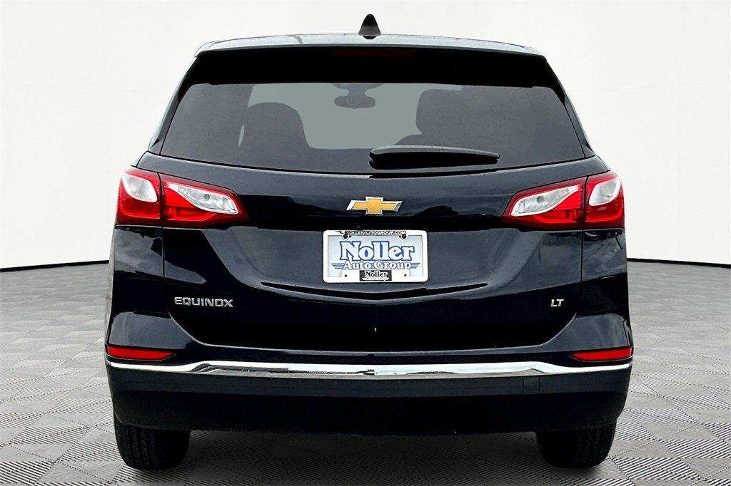 2021 Chevrolet Equinox LT photo 3
