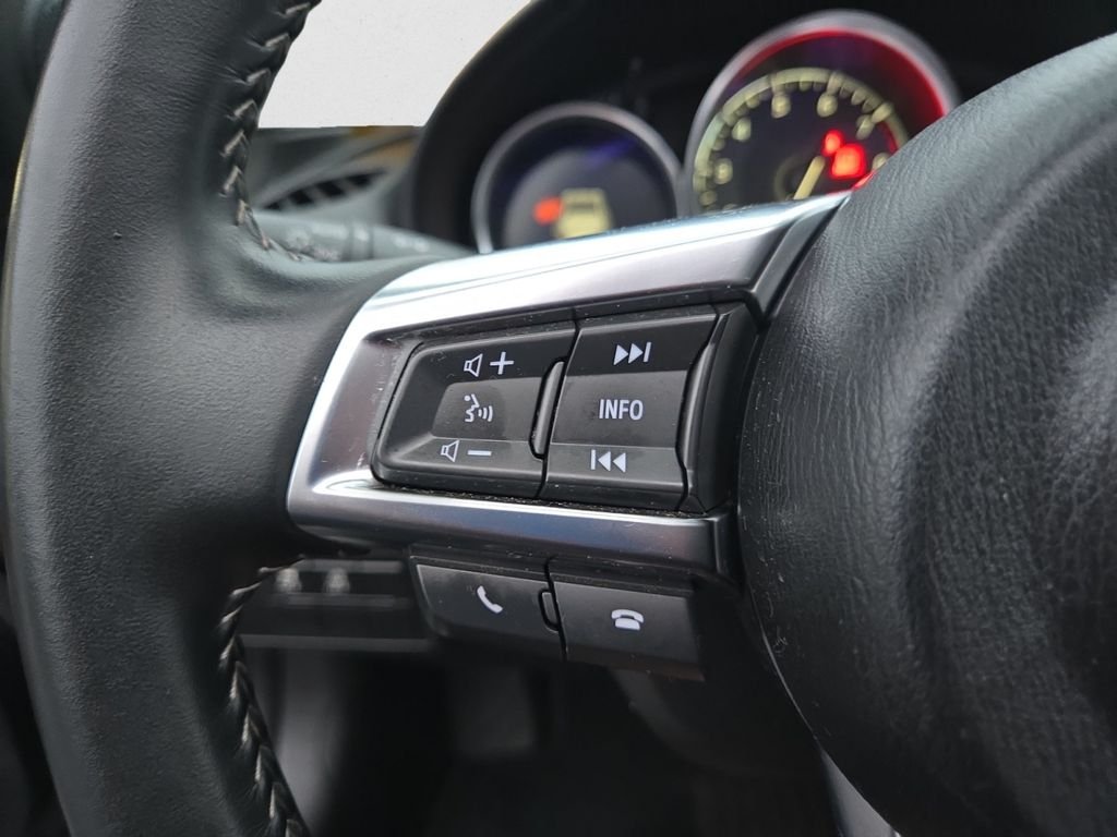 2021 Mazda MX-5 Miata RF Miata Grand Touring photo 16