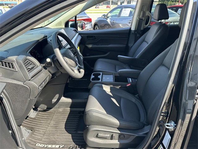 2025 Honda Odyssey EX-L photo 17