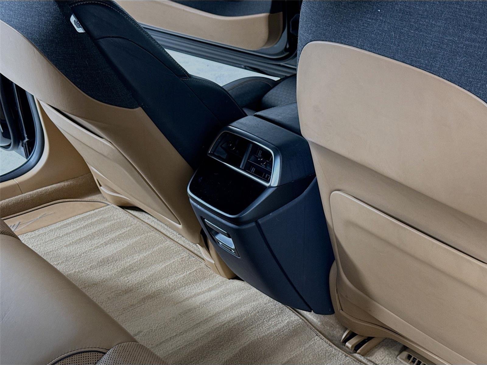 2022 Lucid Air Grand Touring photo 28
