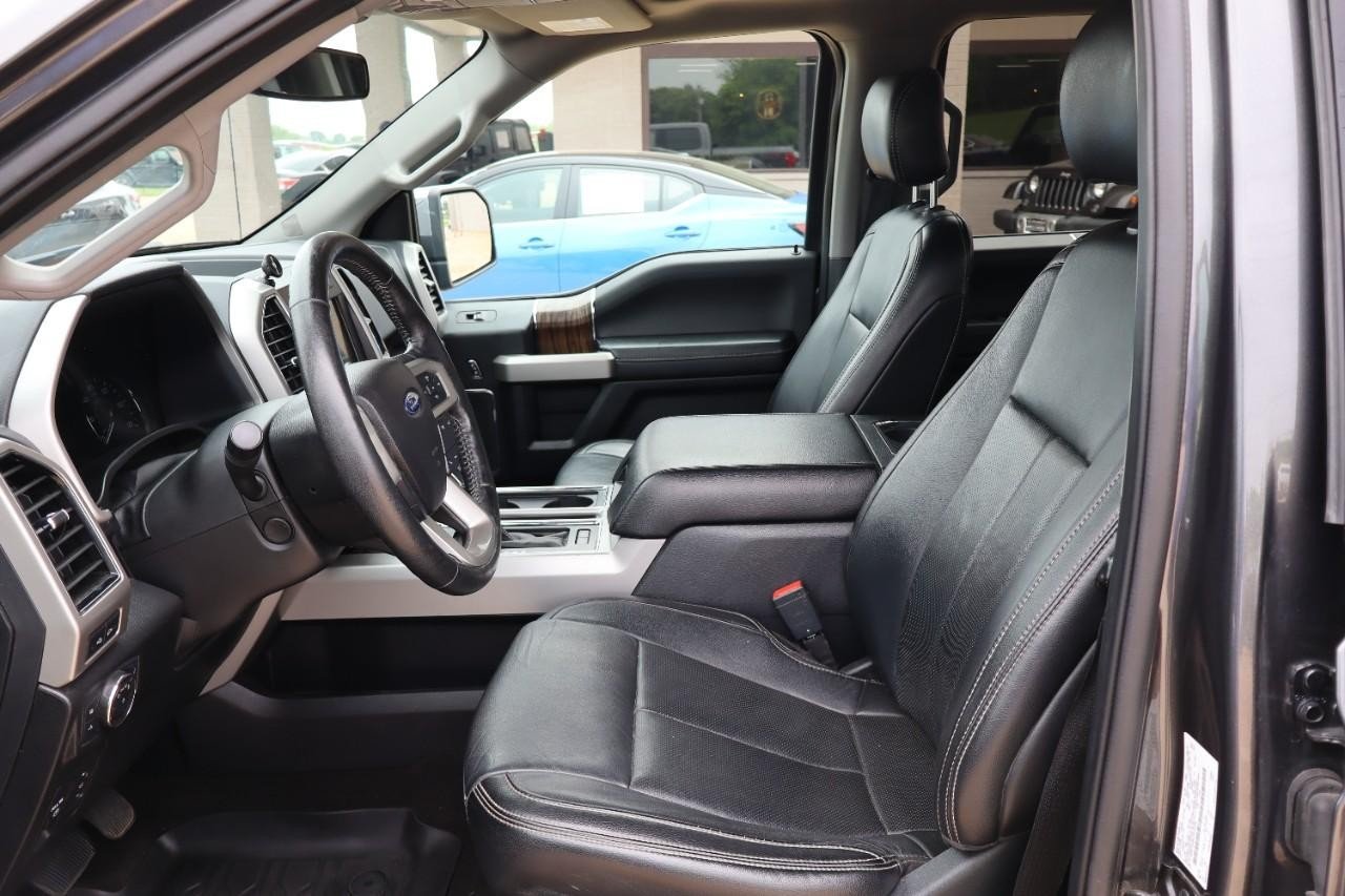 2020 Ford F-150 Lariat photo 9