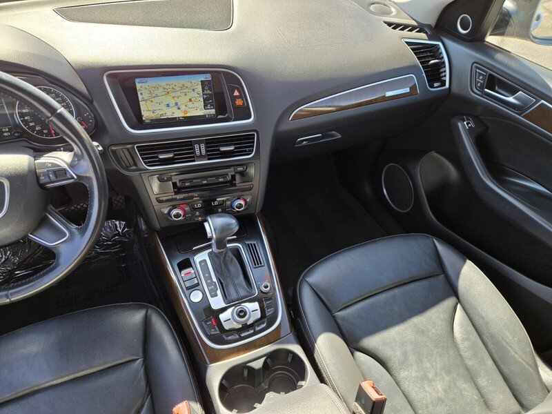 2016 Audi Q5 Premium Plus photo 10