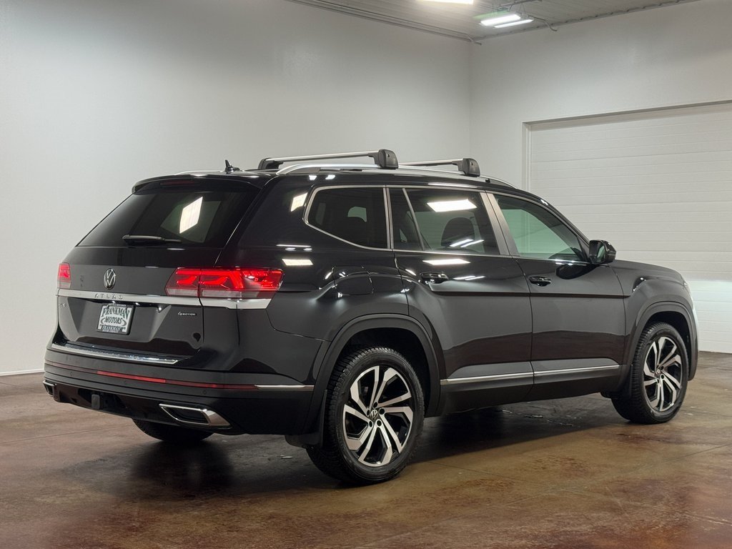 2023 Volkswagen Atlas SEL photo 21