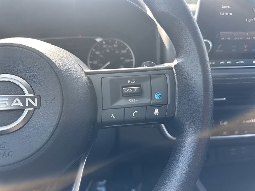 2024 Nissan Rogue SV photo 15