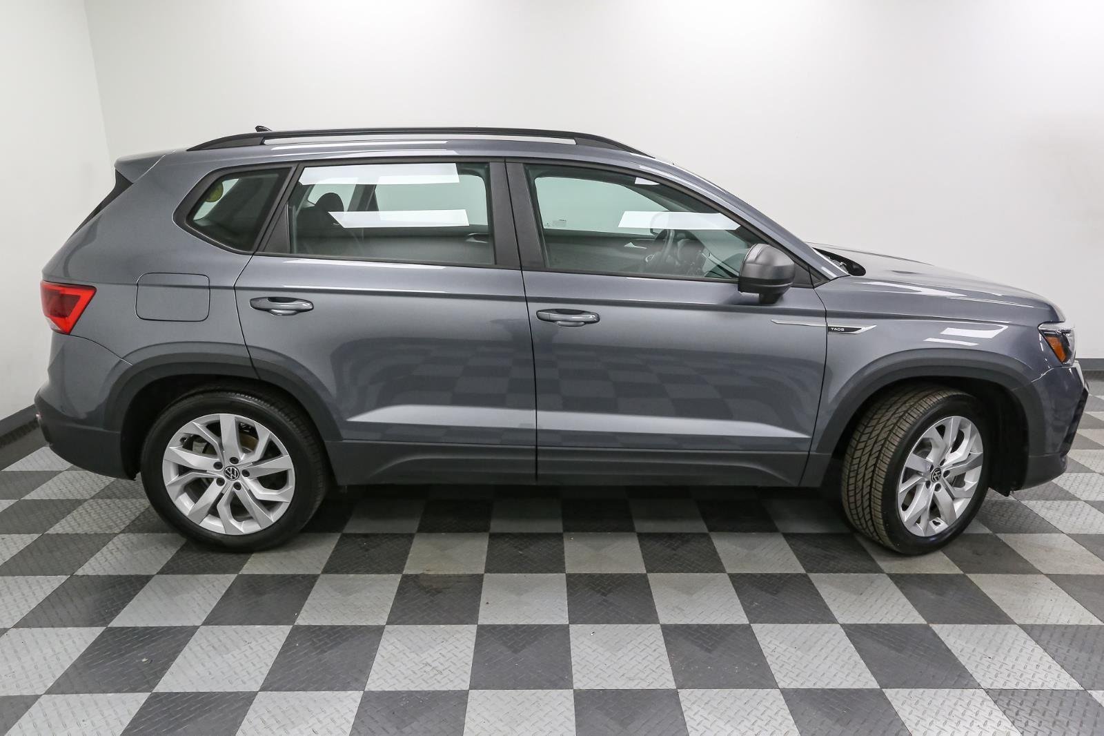 2023 Volkswagen Taos S photo 5