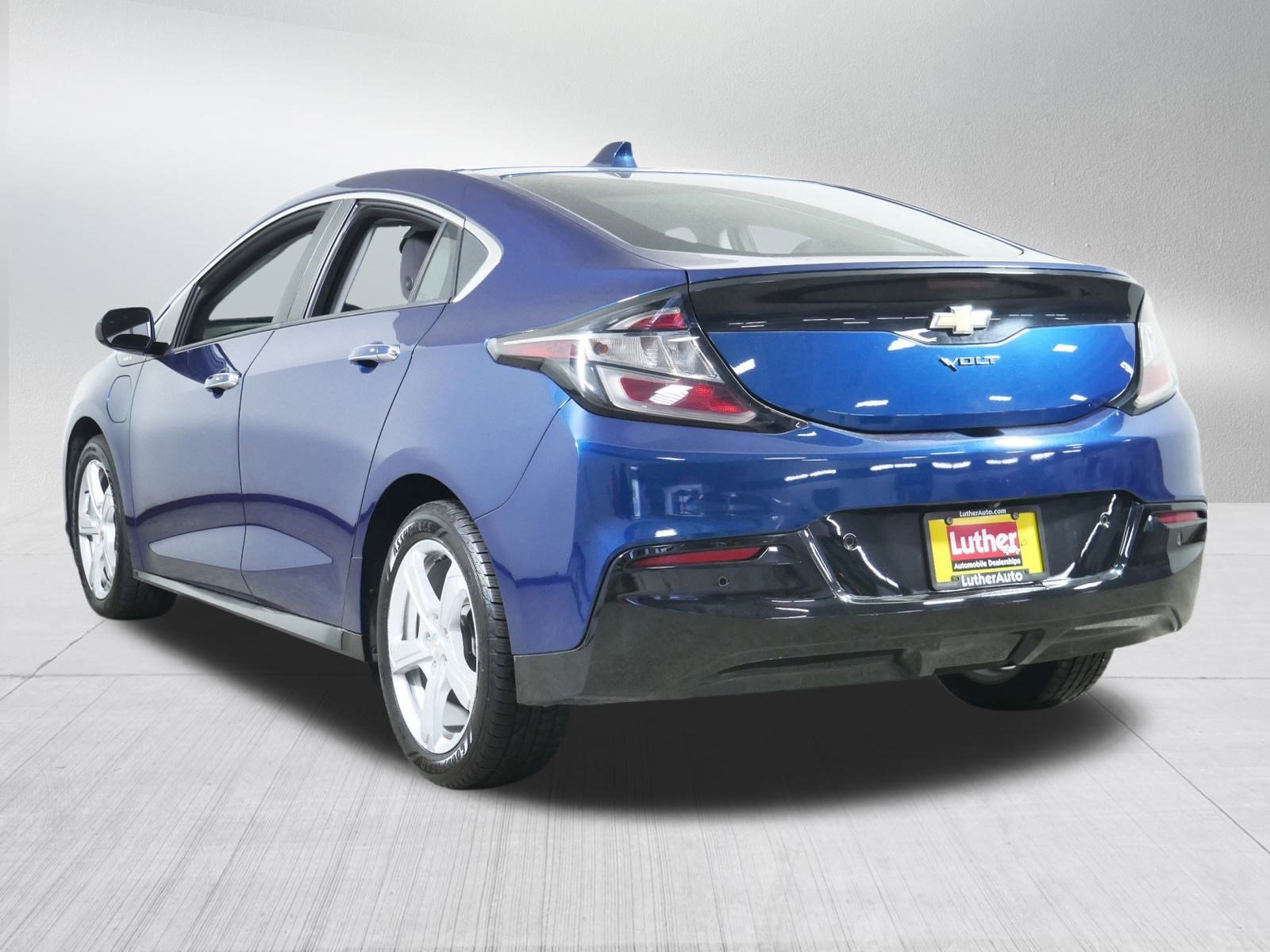 2019 Chevrolet Volt LT photo 5