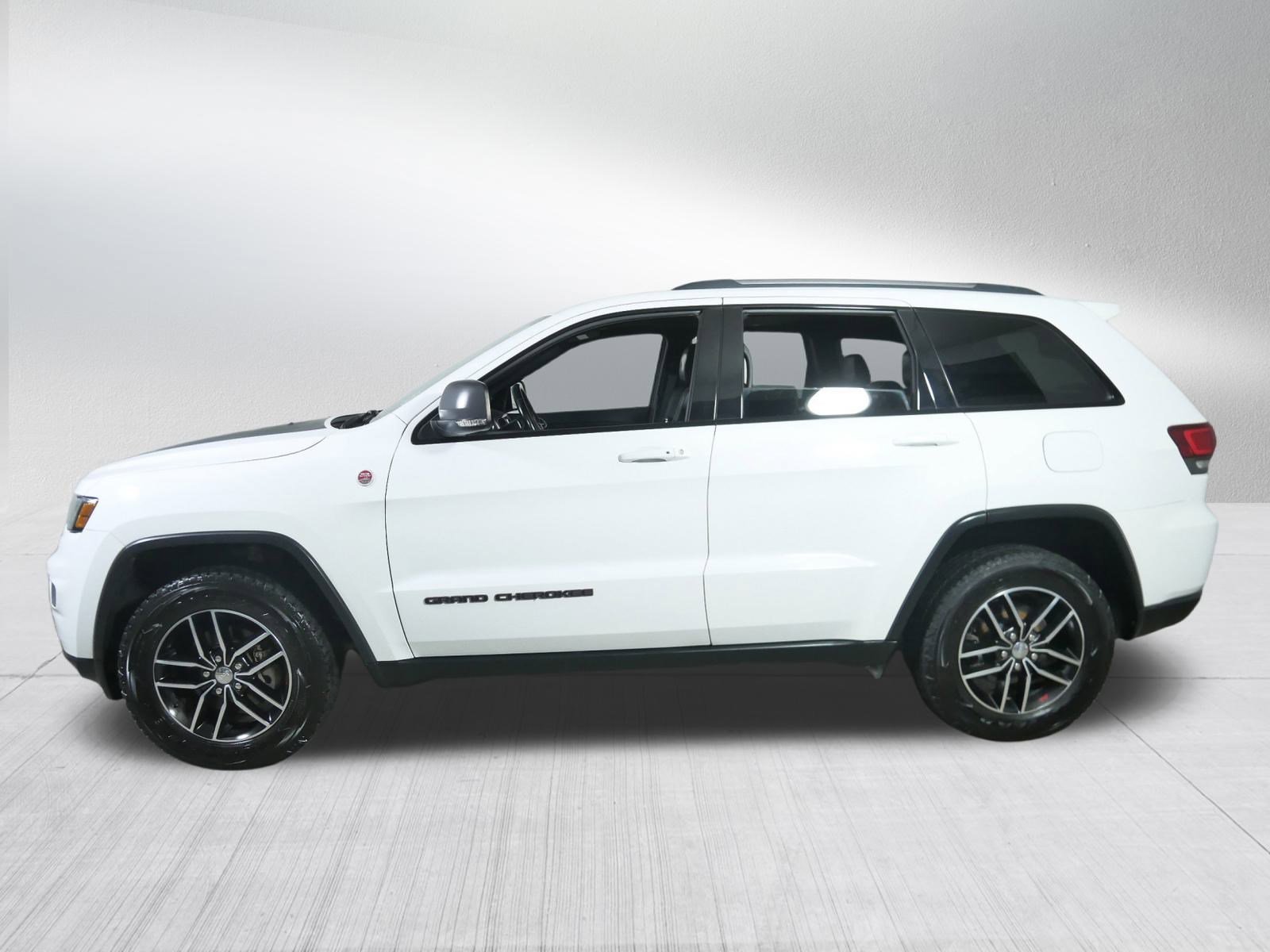 2017 Jeep Grand Cherokee Trailhawk photo 4
