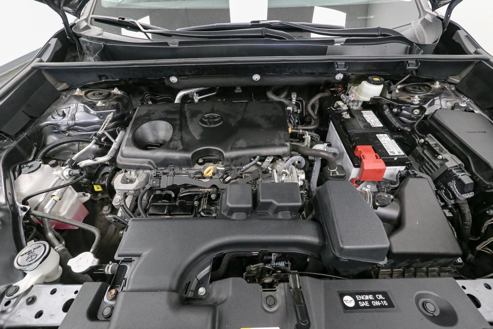 2022 Toyota RAV4 XLE photo 10