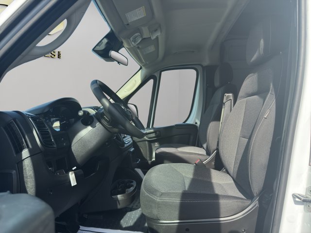 2023 Ram ProMaster 2500 photo 6