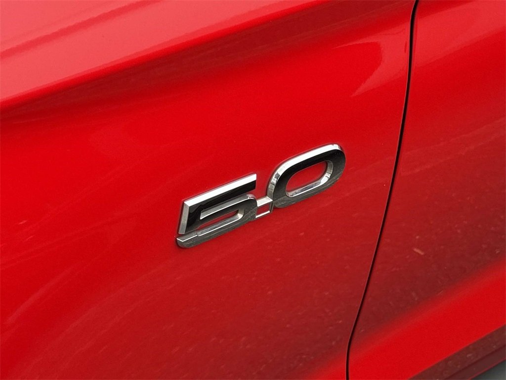 2017 Ford Mustang GT Premium photo 9