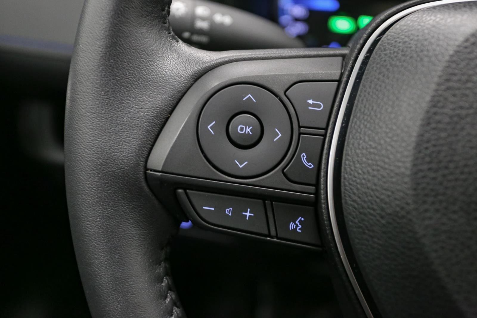 2022 Toyota RAV4 Hybrid SE photo 29