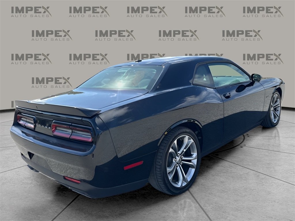 2018 Dodge Challenger R/T photo 5