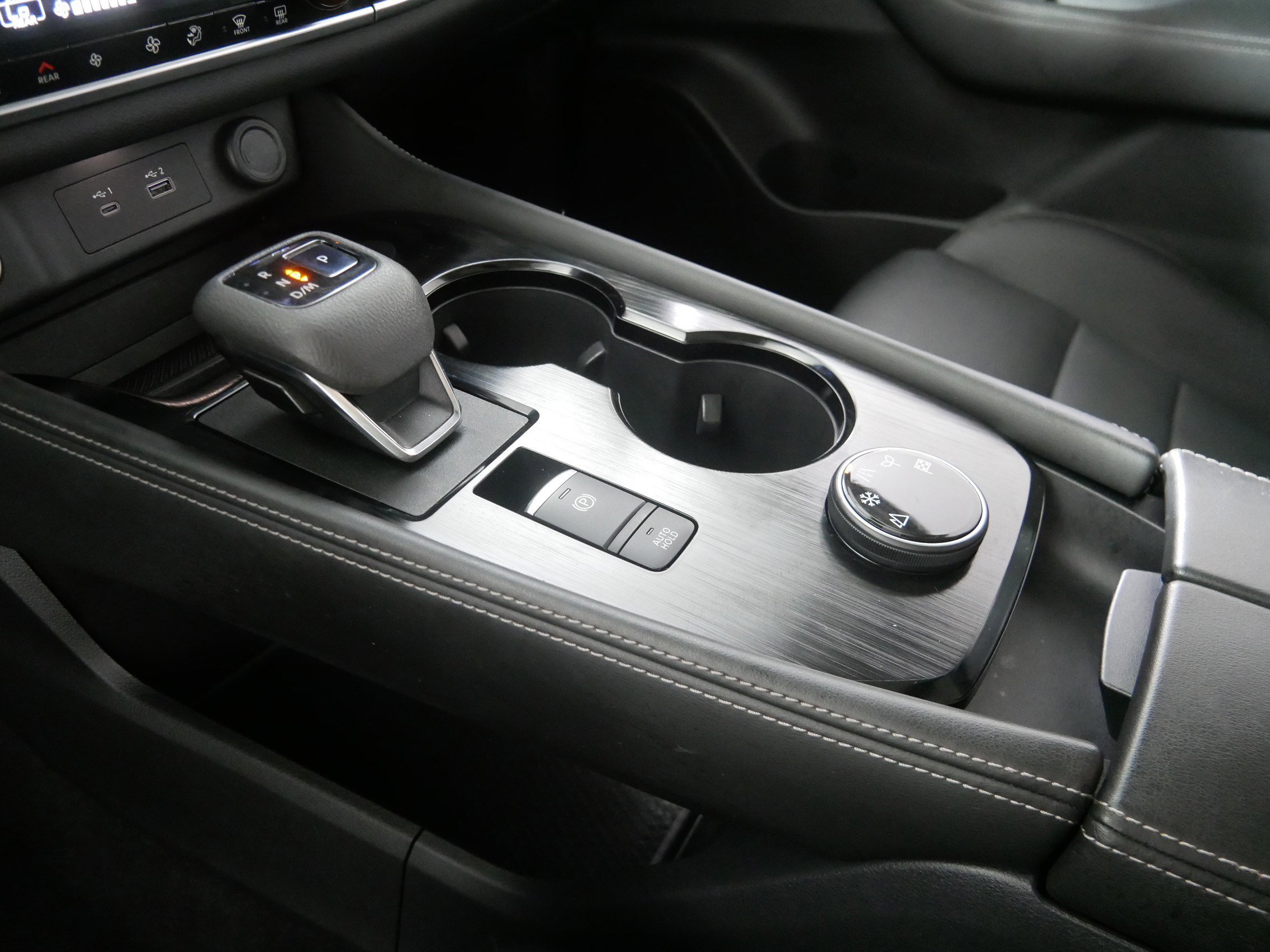 2022 Nissan Rogue SL photo 23