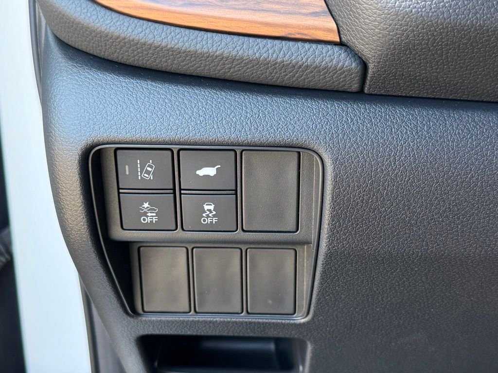 2020 Honda CR-V Touring photo 25