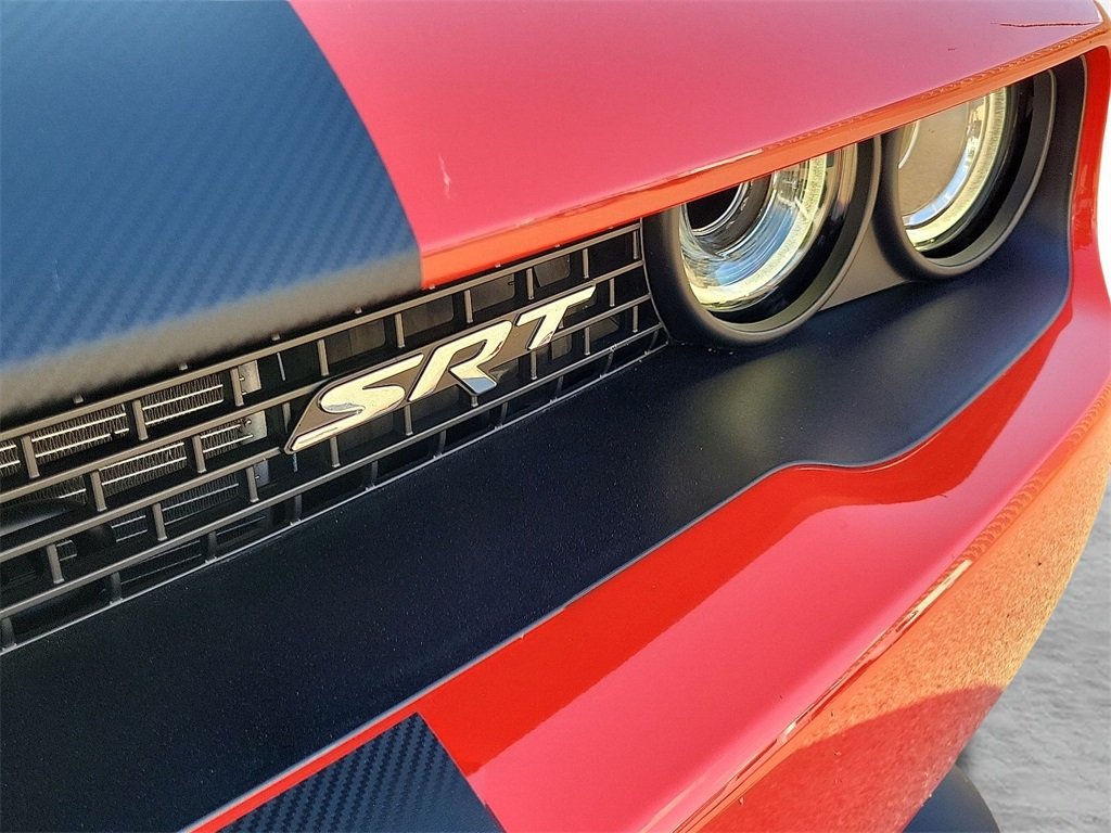 2016 Dodge Challenger SRT8 Hellcat photo 3