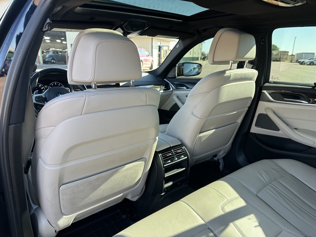 2019 Bmw M550i xDrive Sedan photo 17
