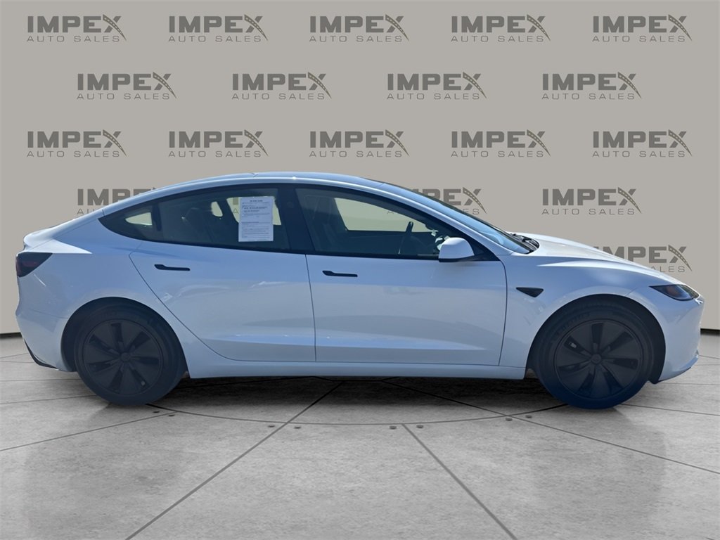 2025 Tesla Model 3 Long Range photo 6