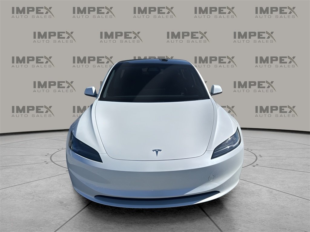 2025 Tesla Model 3 Long Range photo 8