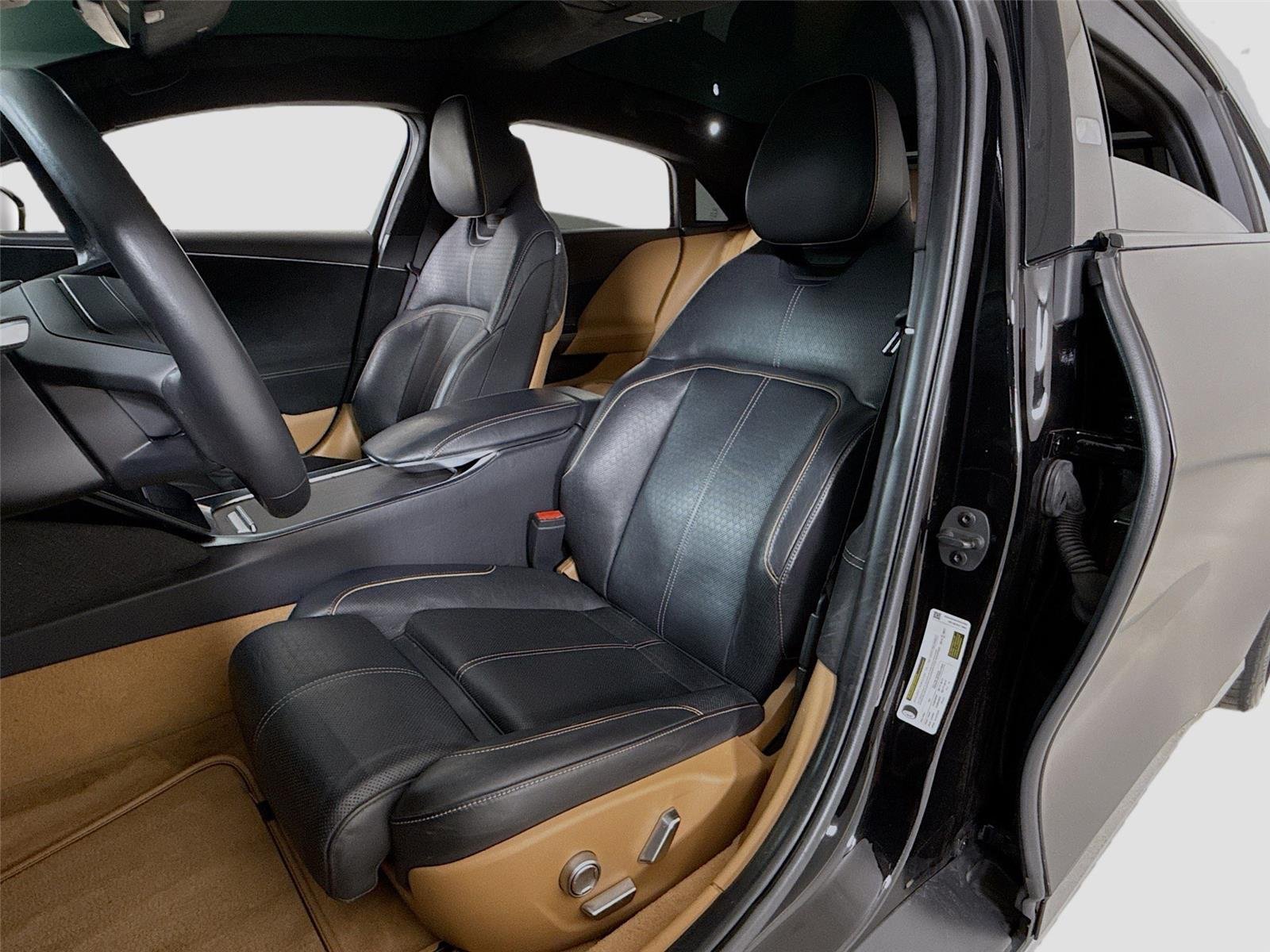 2022 Lucid Air Grand Touring photo 12