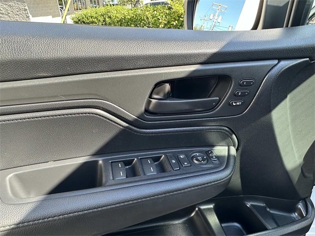 2025 Honda Odyssey EX-L photo 26