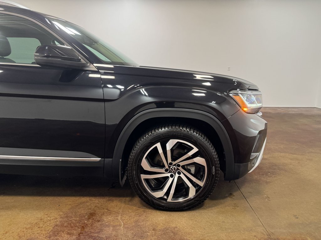 2023 Volkswagen Atlas SEL photo 27