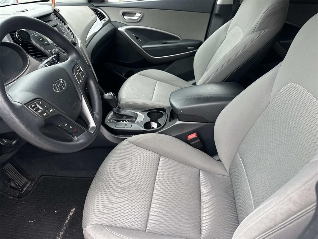 2016 Hyundai Santa Fe Sport Base photo 3