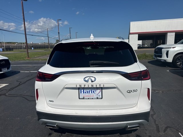 2023 Infiniti QX50 Luxe photo 4