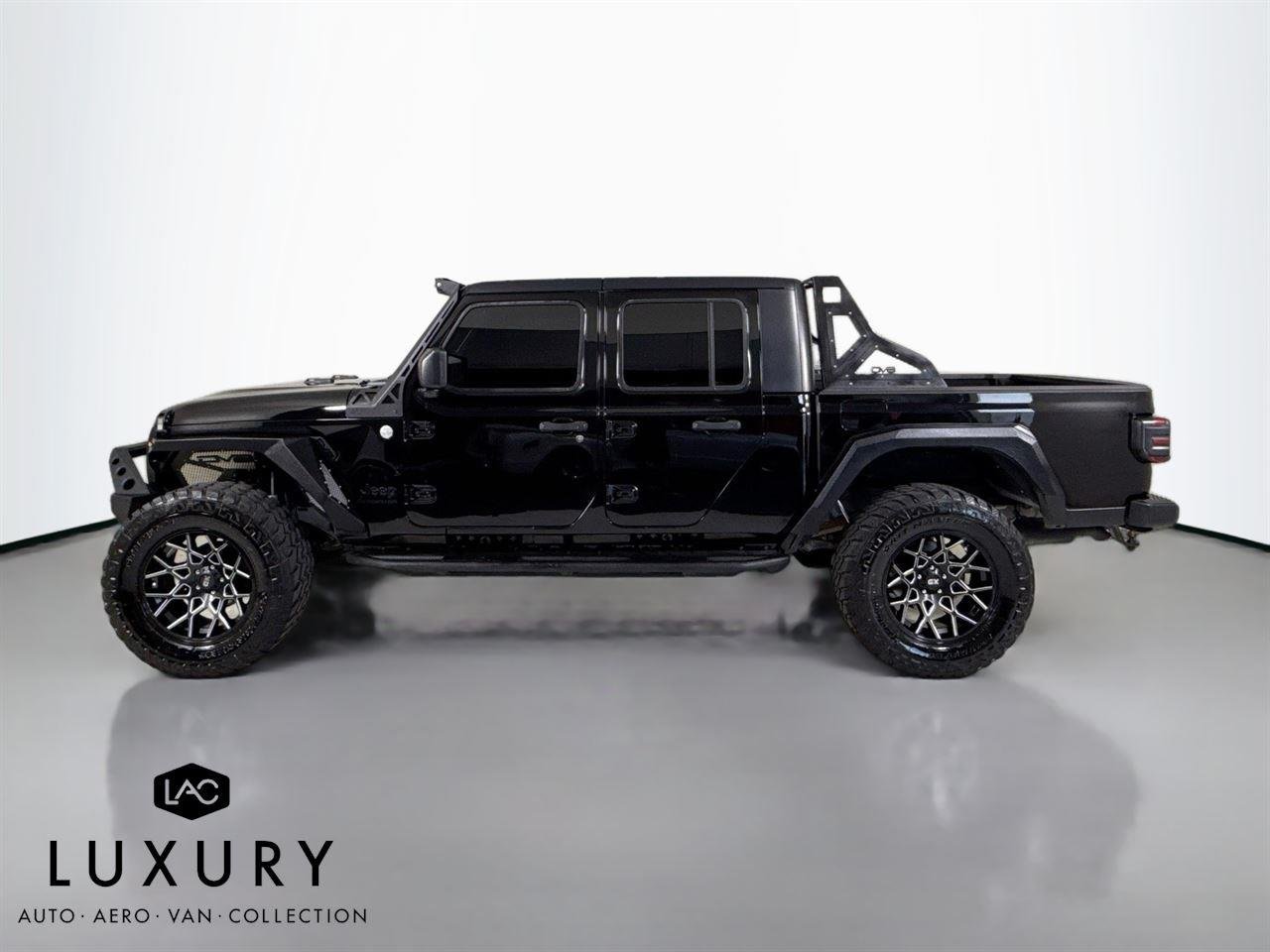 2020 Jeep Gladiator Sport S photo 5