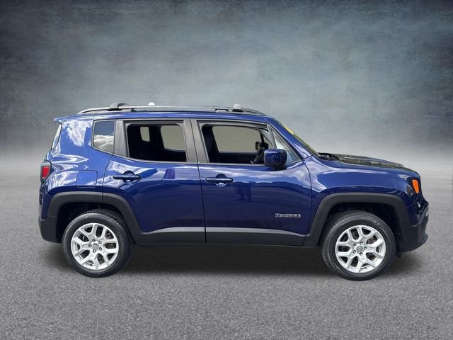 2017 Jeep Renegade Latitude North Edition photo 3