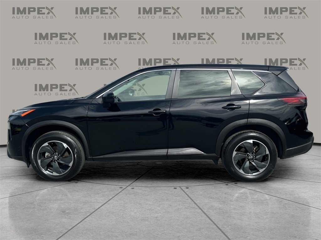 2024 Nissan Rogue SV photo 2