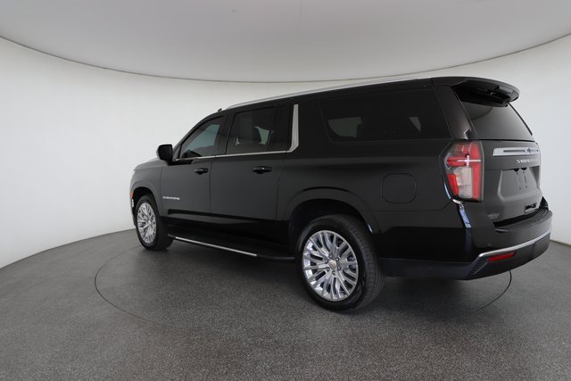 2023 Chevrolet Suburban LS photo 10