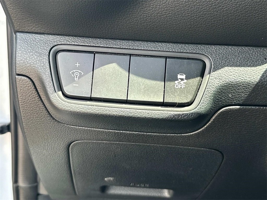 2024 Kia Forte LX photo 25