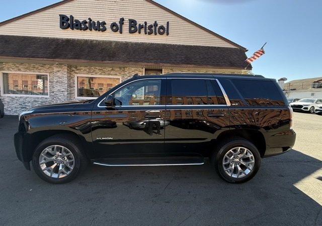 2019 Gmc Yukon SLT photo 4