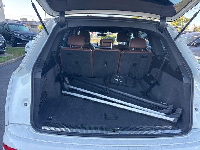 2019 Audi Q7 55 Premium Plus photo 6
