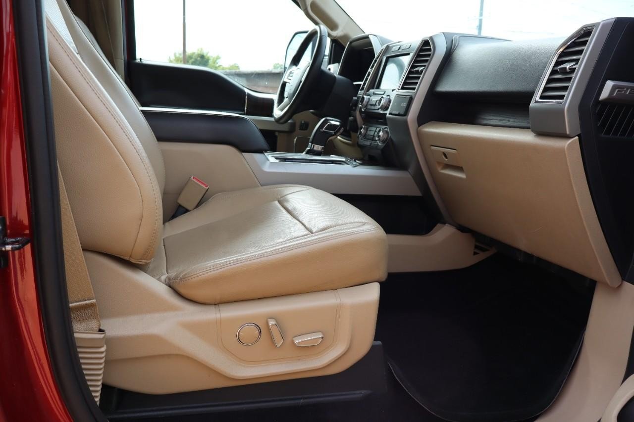 2016 Ford F-150 Lariat photo 22