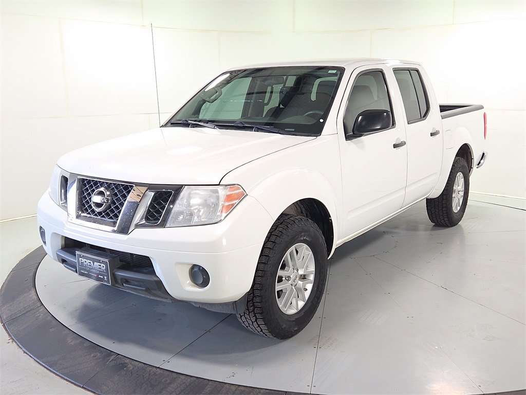 2019 Nissan Frontier SV photo 3