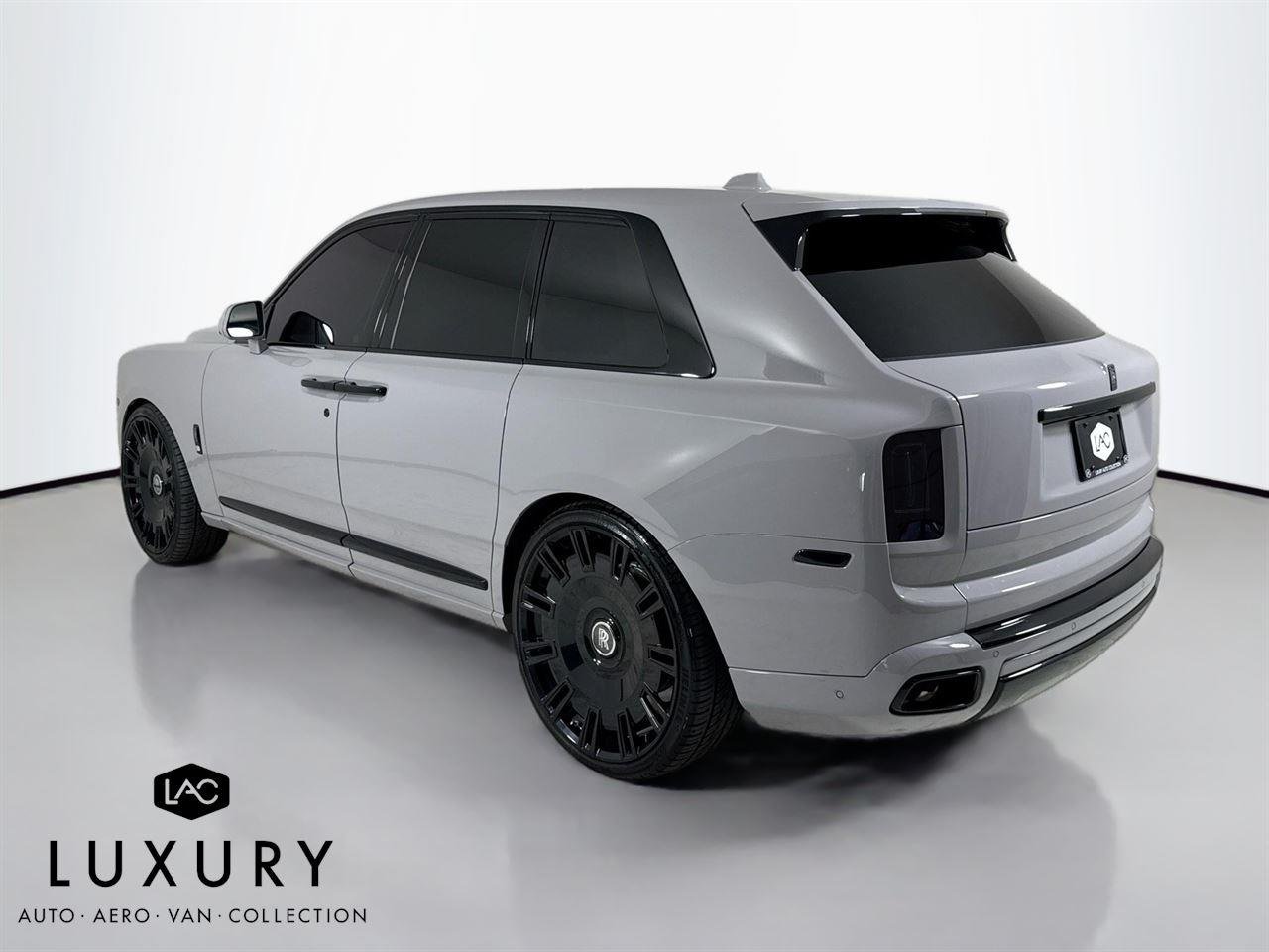 2022 Rolls Royce Cullinan RR31 photo 6