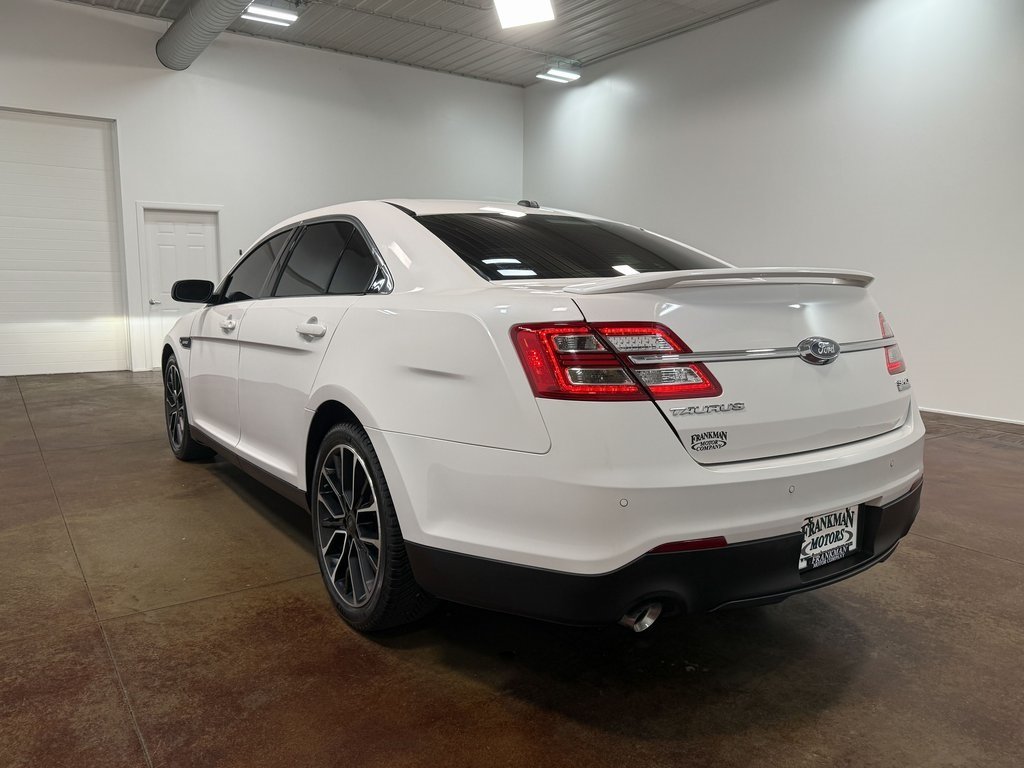 2019 Ford Taurus SHO photo 28