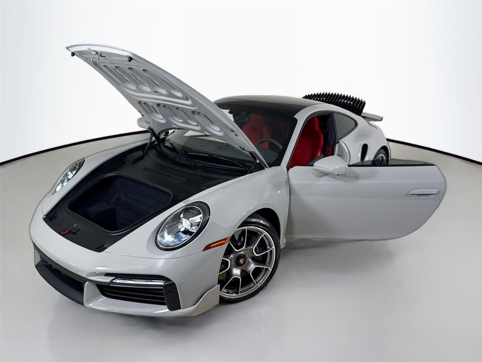 2025 Porsche 911 Turbo S photo 37