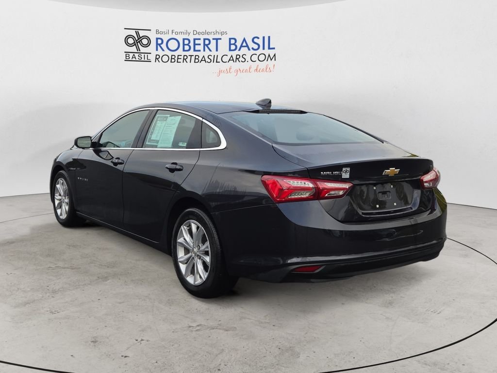 2022 Chevrolet Malibu 1LT photo 3