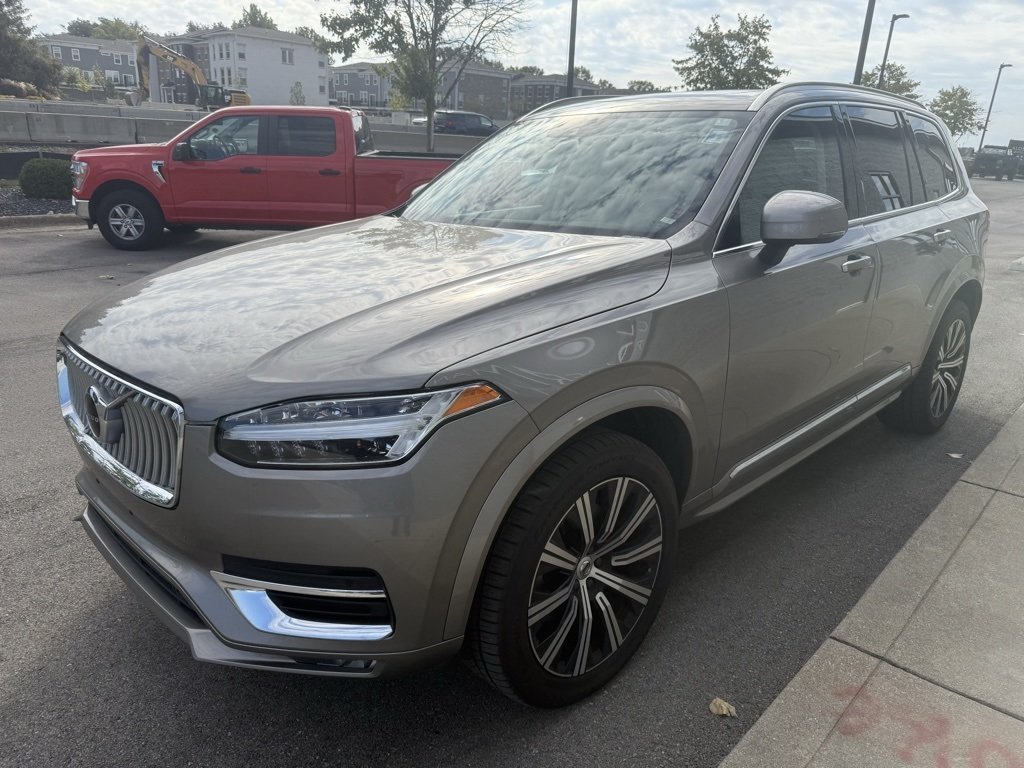 2022 Volvo XC90 T6 Inscription photo 2